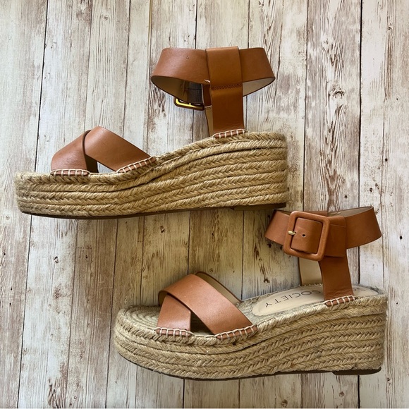 Brown strap wedges with buckle (sz 9.5) - Picture 10 of 11